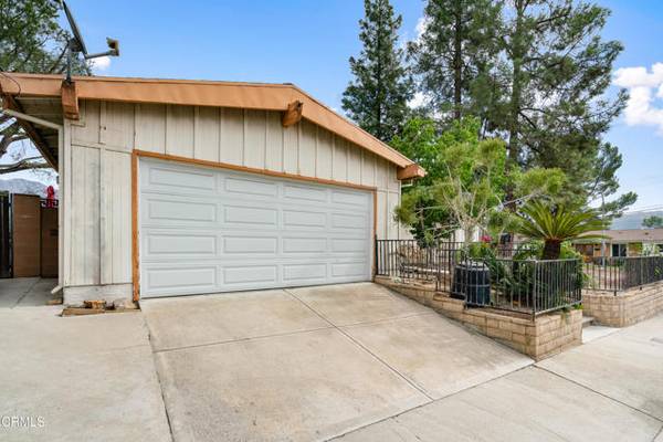 8801 Riderwood Drive, Sunland, CA 91040