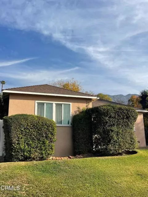 Altadena, CA 91001,329 E Poppyfields Drive