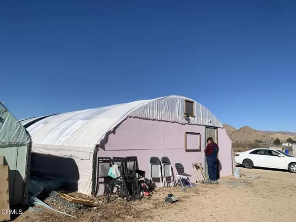 Lucerne Valley, CA 92356,10015 Custer