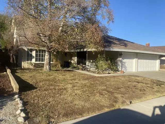 Valencia, CA 91355,23509 Via Amado