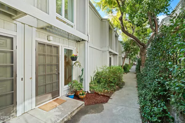 137 N Oak Knoll Avenue #21, Pasadena, CA 91101