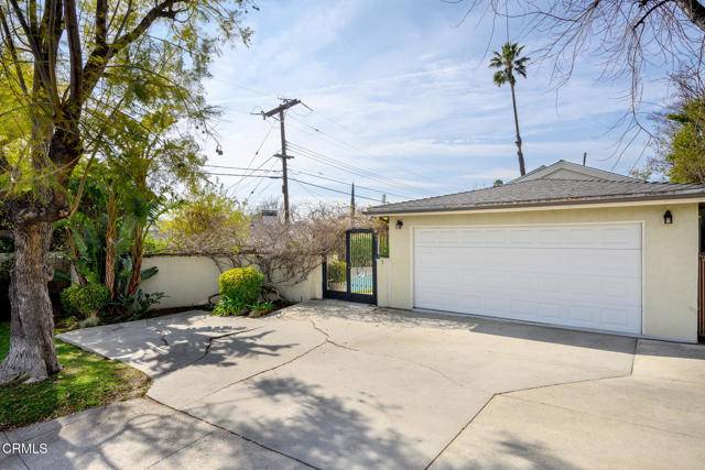 4917 Angeles Crest Highway, La Canada Flintridge, CA 91011