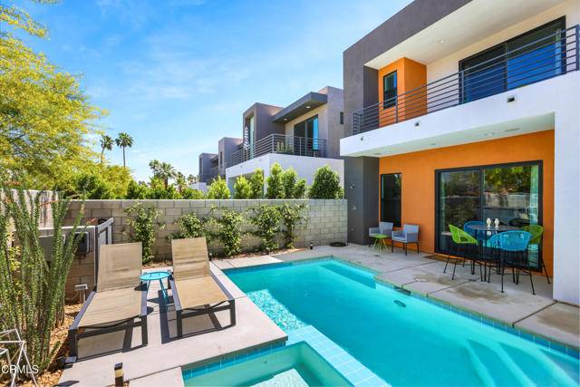 482 Paragon Loop, Palm Springs, CA 92262