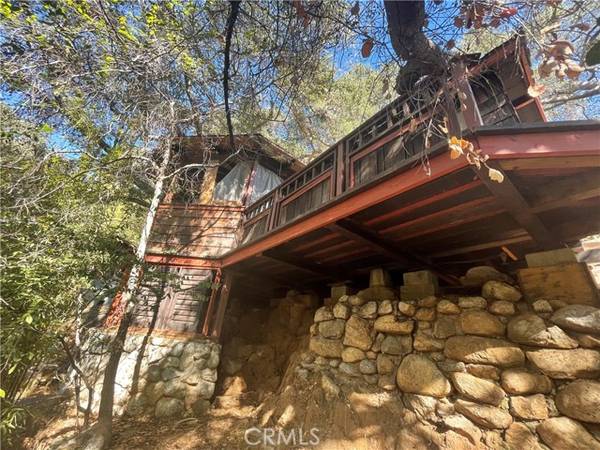 Sierra Madre, CA 91024,752 Woodland Drive