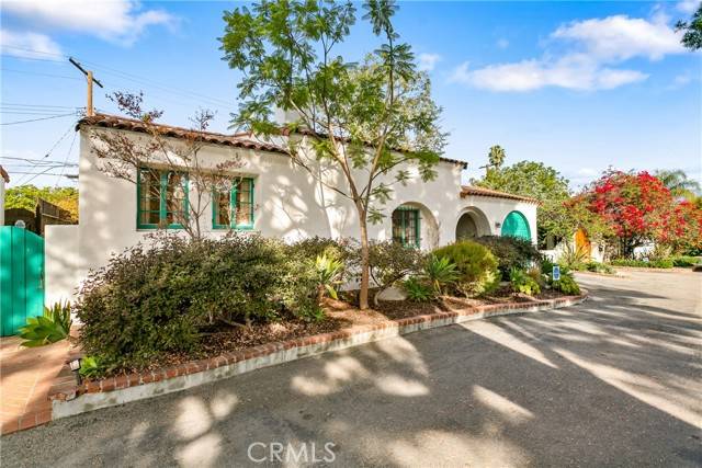 245 Marguerita Lane, Pasadena, CA 91106