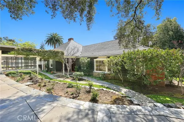 La Canada Flintridge, CA 91011,4910 Palm Drive