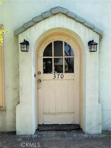 370 Atchison Street, Pasadena, CA 91104