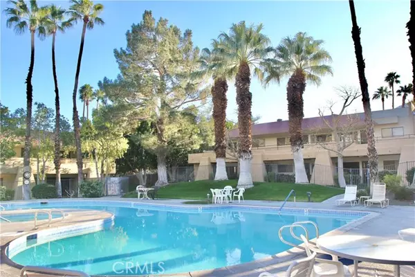 Palm Springs, CA 92262,2820 N Arcadia Court #105