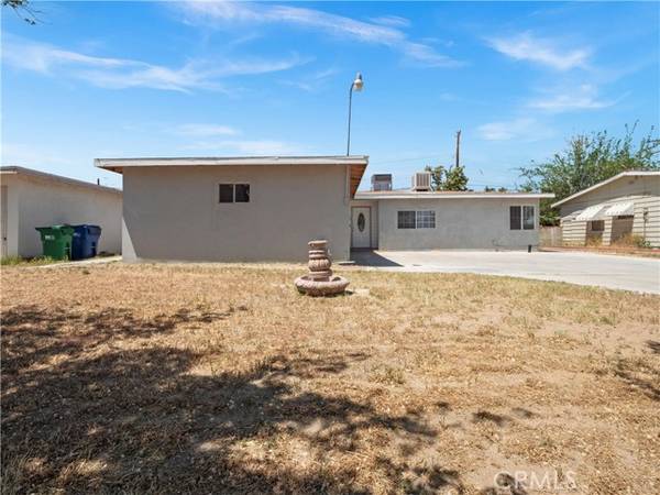 45359 Gadsden Avenue, Lancaster, CA 93534