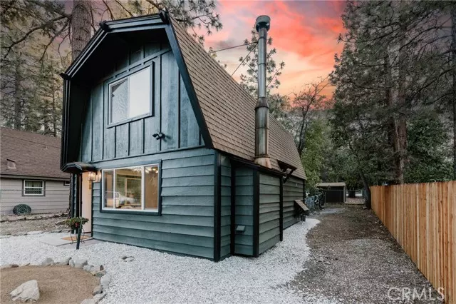 314 Spruce Lane, Sugarloaf, CA 92386