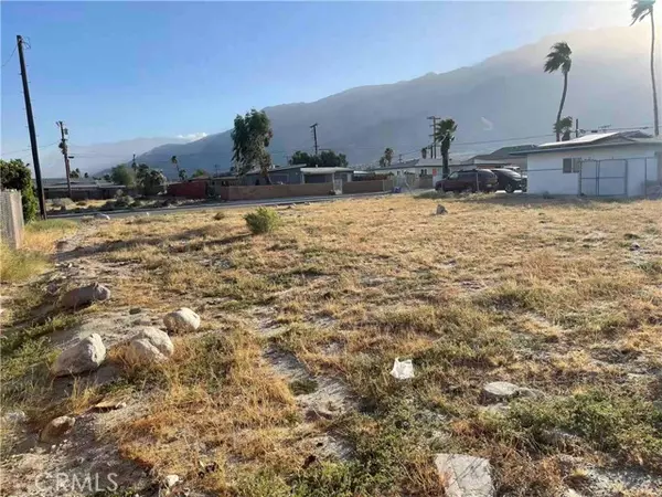 Palm Springs, CA 92262,344 W Palm Vista