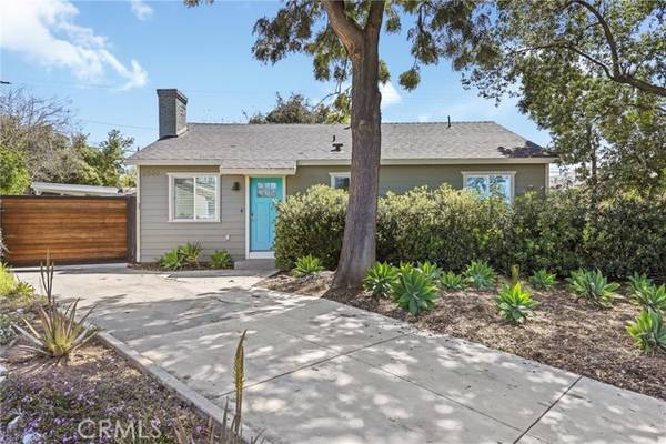 2580 La Fiesta Avenue, Altadena, CA 91001