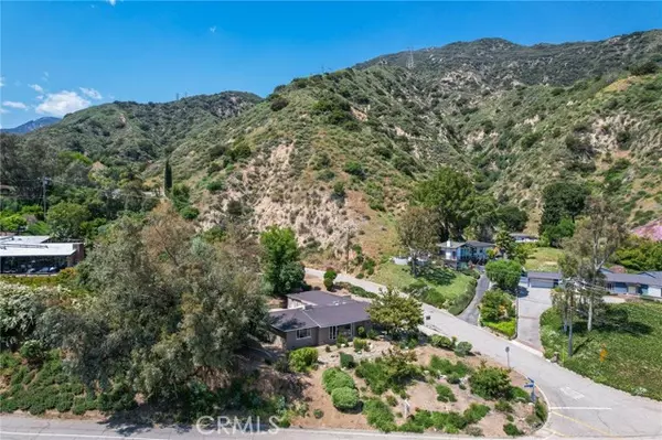 Altadena, CA 91001,1784 Skyview Drive