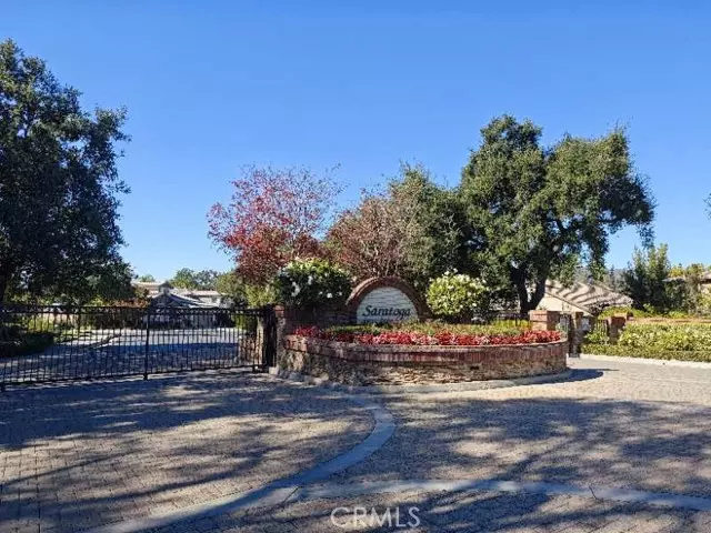 2225 Saratoga Lane, Glendora, CA 91741