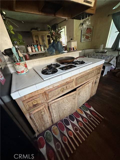 San Gabriel, CA 91775,6007 Avon Avenue