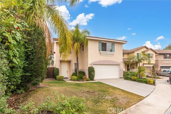 8 Spinel Court, Rancho Santa Margarita, CA 92688