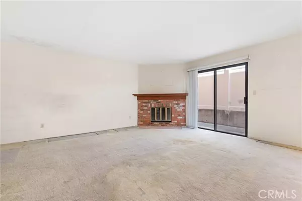 Glendale, CA 91206,1534 E Wilson Avenue #3