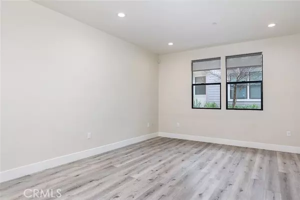 Pasadena, CA 91106,547 N Wilson Avenue #3