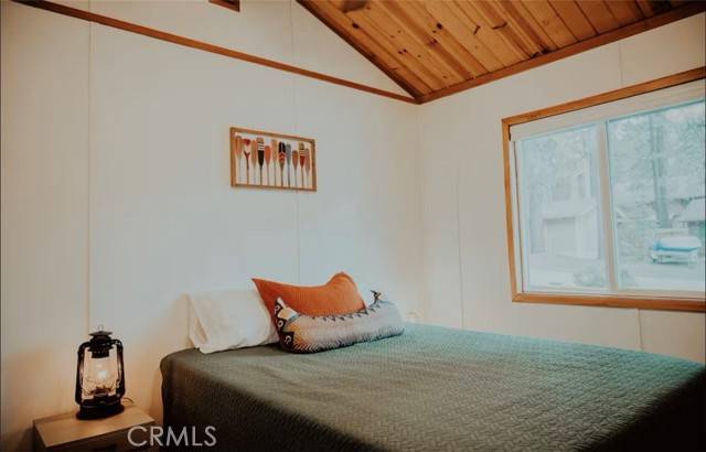 Big Bear Lake, CA 92315,615 Ponderosa Drive