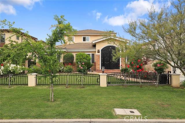65 W Lemon Avenue, Arcadia, CA 91007