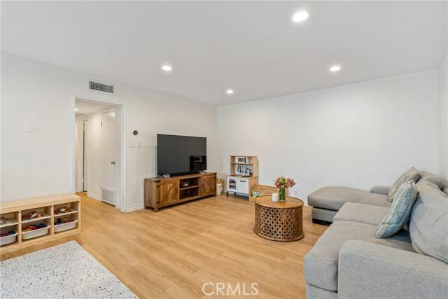 Arcadia, CA 91007,540 Fairview Avenue #34