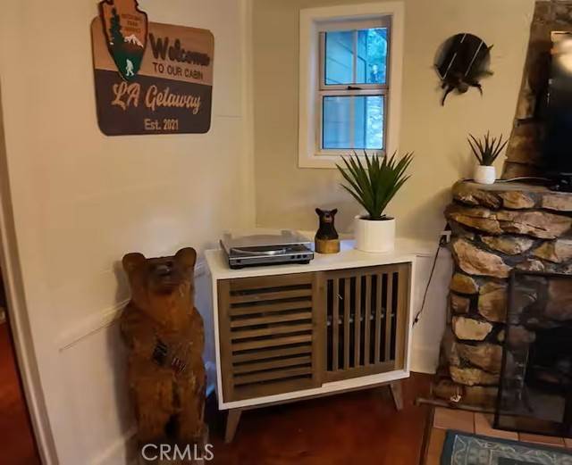 Lake Arrowhead, CA 92352,810 Lake Drive