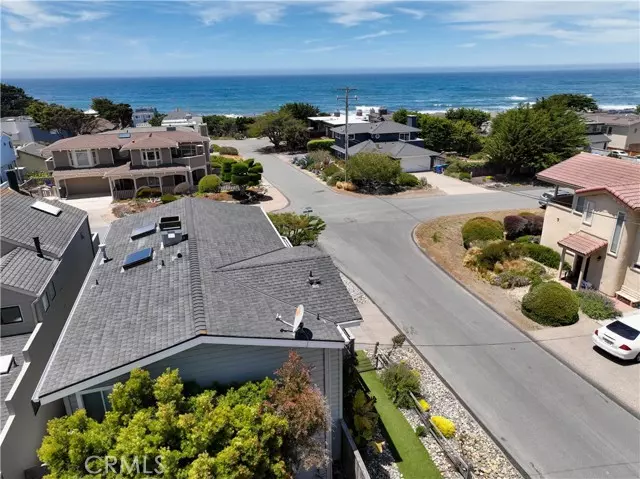 Cambria, CA 93428,304 Jean St