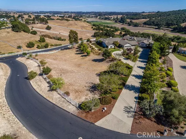 Arroyo Grande, CA 93420,235 Dove Court