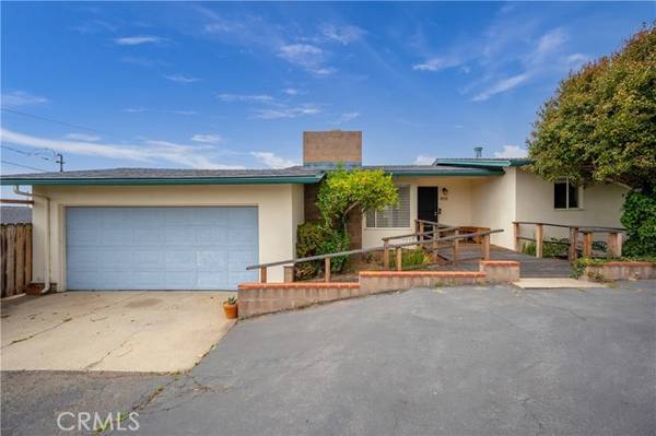 855 Olive Street, Morro Bay, CA 93442