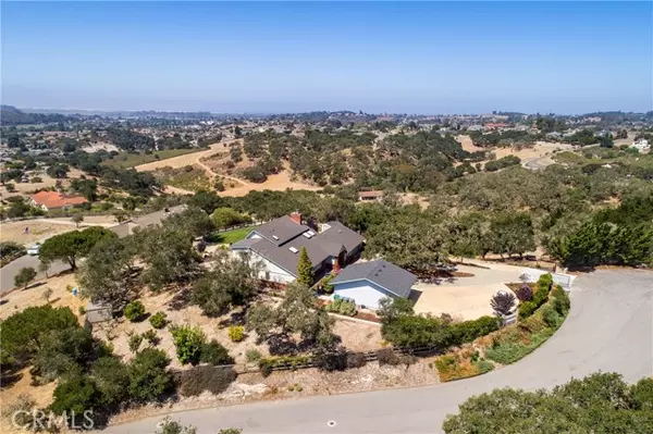 245 Country Hills Lane, Arroyo Grande, CA 93420