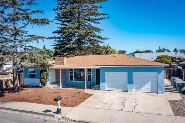 Arroyo Grande, CA 93420,1094 Sunset Drive