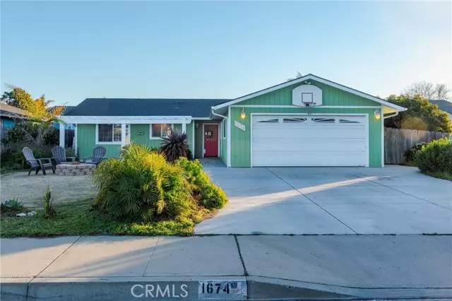 1674 Trouville Avenue, Grover Beach, CA 93433