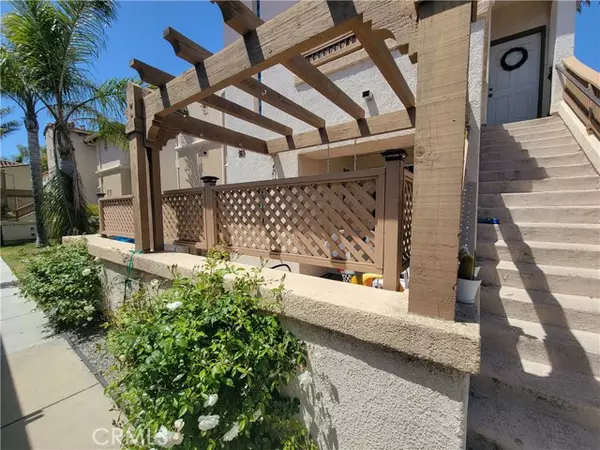 310 E Mccoy Lane #8E, Santa Maria, CA 93455