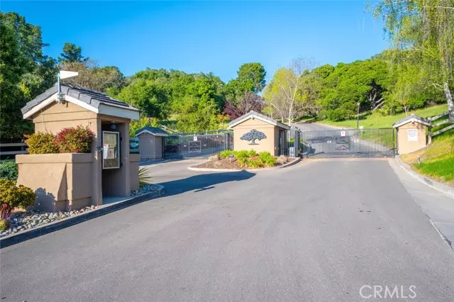 Arroyo Grande, CA 93420,883 Tempus Circle