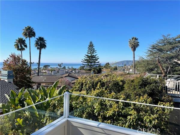 123 El Portal Drive, Pismo Beach, CA 93449