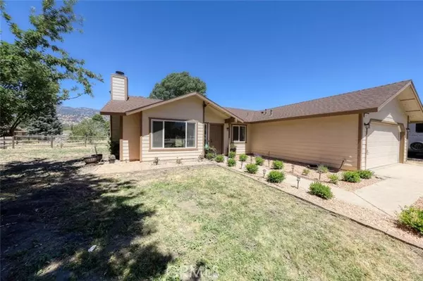 29981 Pinedale Drive, Tehachapi, CA 93561