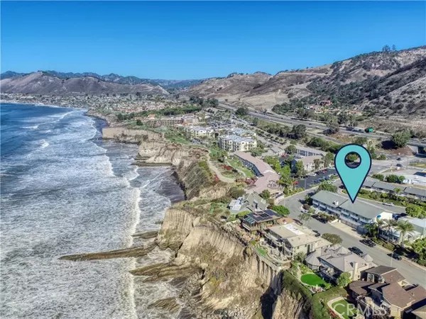 Pismo Beach, CA 93449,2698 Spyglass Drive #106