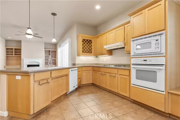 Paso Robles, CA 93446,951 Vista Cerro Drive