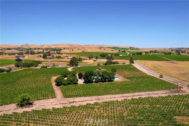 4540 E Highway 41, Paso Robles, CA 93446