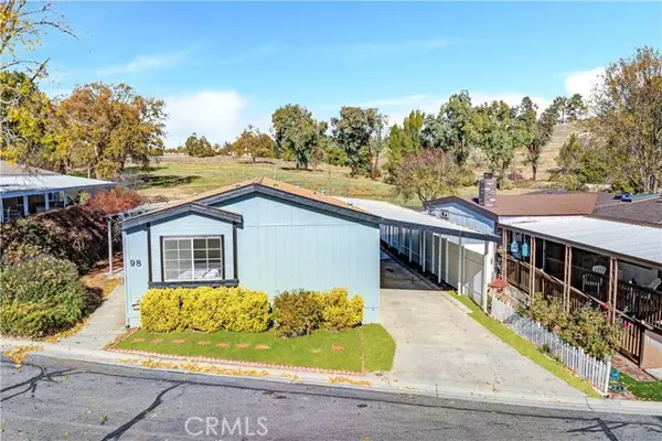 Paso Robles, CA 93446,98 Via San Carlos #98