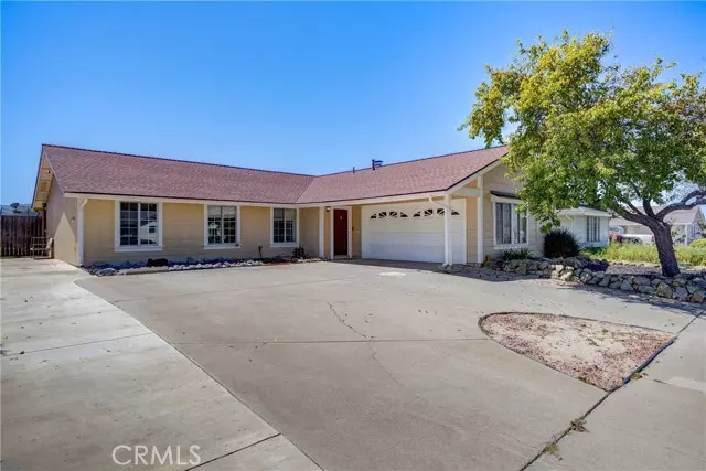 910 W North Avenue, Lompoc, CA 93436