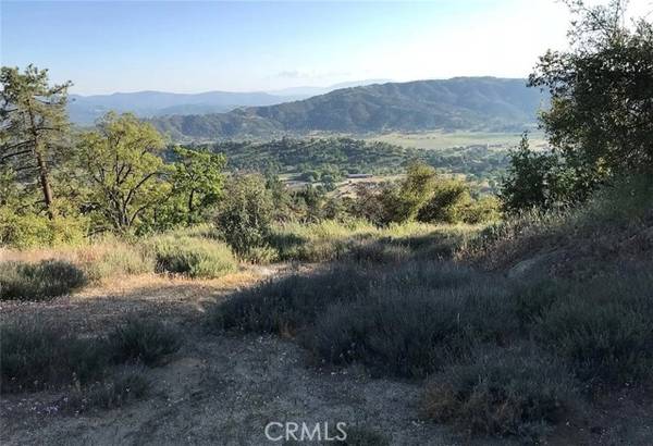 24091 Jacaranda Drive, Tehachapi, CA 93561