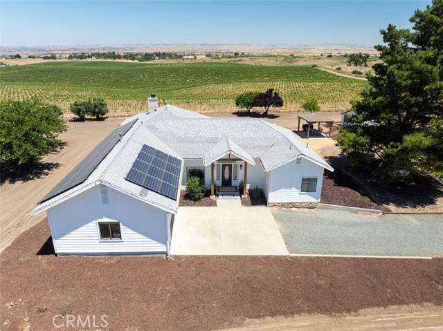 5755 Forked Horn Place, Paso Robles, CA 93446