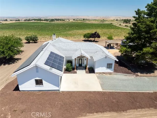 Paso Robles, CA 93446,5755 Forked Horn Place