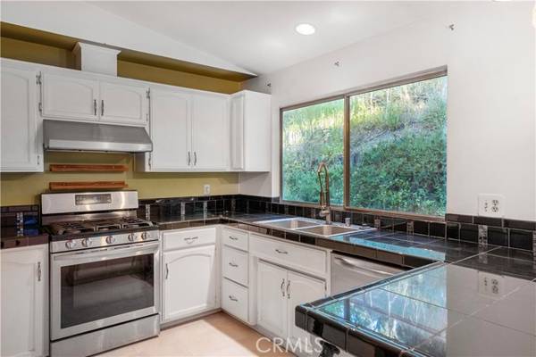 8205 San Clemente Avenue, Atascadero, CA 93422