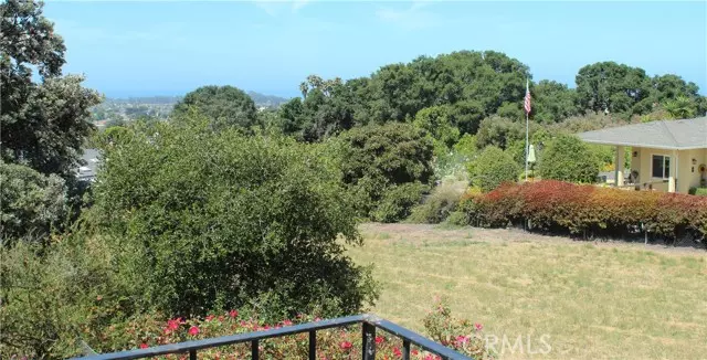 Arroyo Grande, CA 93420,1425 Hillcrest Drive