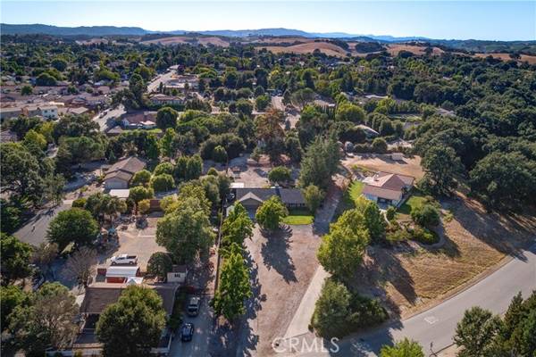 40 Frontier Way, Templeton, CA 93465