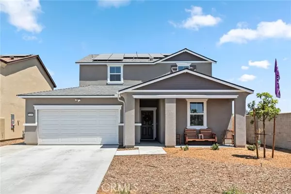 1455 S Horizon Circle, Hanford, CA 93230