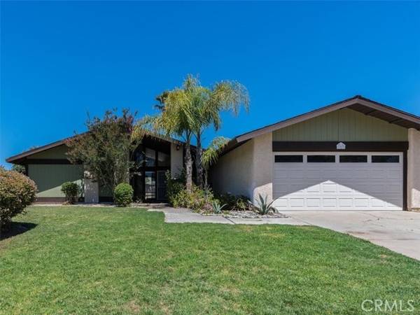 1529 Tiffany Park Circle, Santa Maria, CA 93455