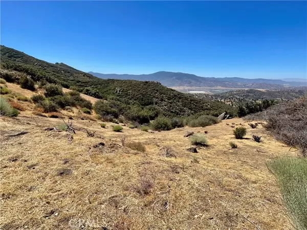 Tehachapi, CA 93561,25880 Ironwood